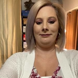 Meet your Posher, Alysha